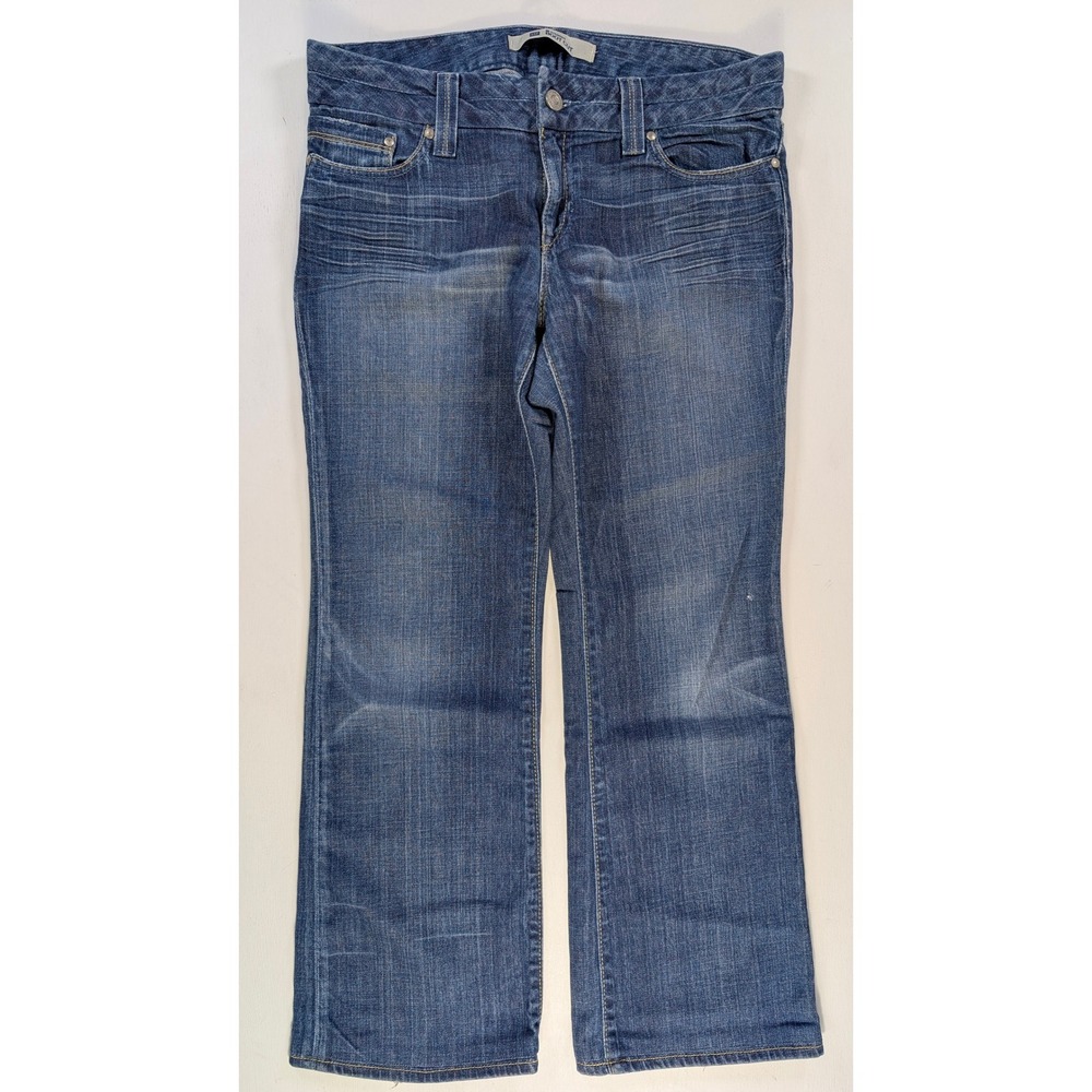 Gap Straight Boot Cut Jeans Womens 10 Ankle Medium Wash Blue Denim 328808-00-1